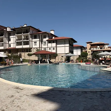 Stylish Near Harbor And Luxury Apartment *