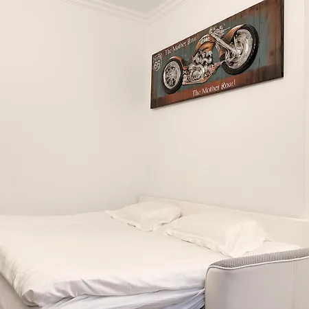 Apartment Stylish Near Harbor And Luxury *